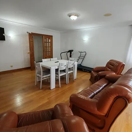 Shalom Apartment